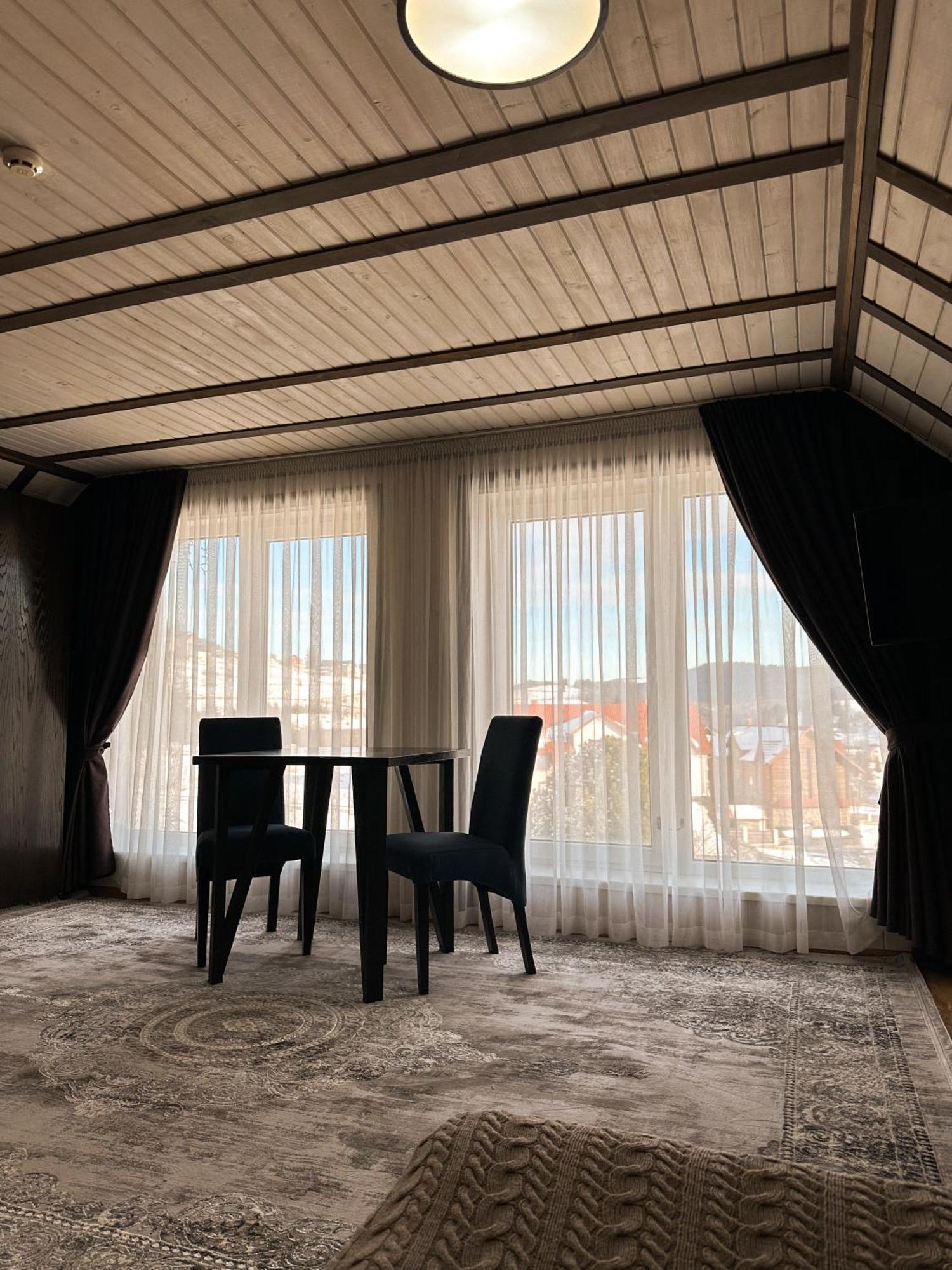 Villa Blanc Bukovel Eksteriør billede